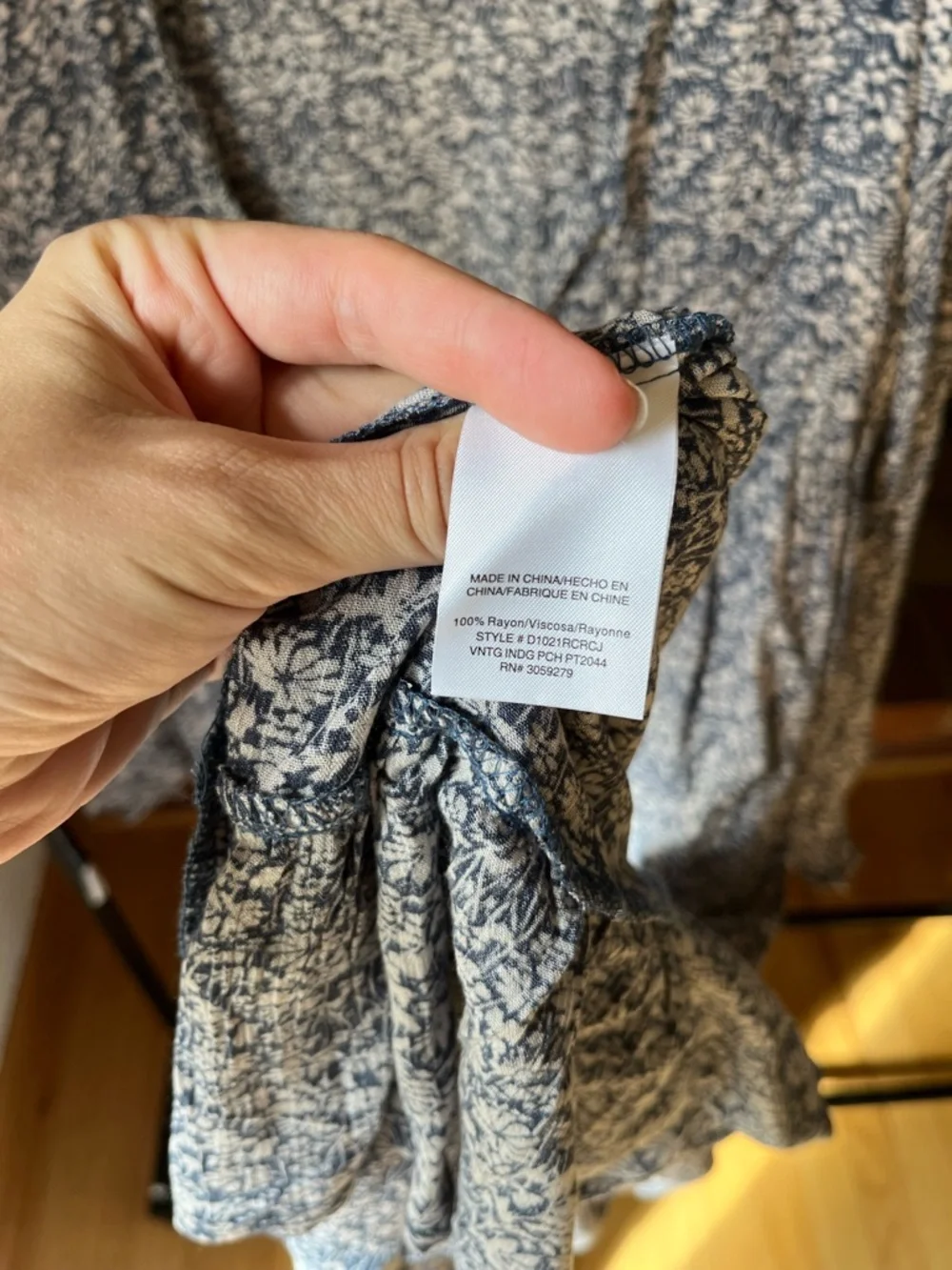 Carly Jean Los Angeles Laurel Dress in Indigo - Picture 4 of 6